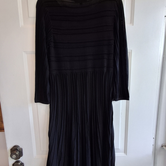 Adrienne Vittadini Ribbed Black Dress - Picture 2 of 7